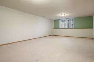 2420 Arnold Ave, Rockford, IL 61108 - Photo 33