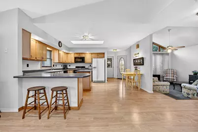 2354 Butternut Bend, Davis, IL 61019 - Photo 7