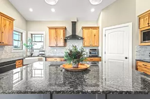 14483 Montague Rd, Winnebago, IL 61088 - Photo 11