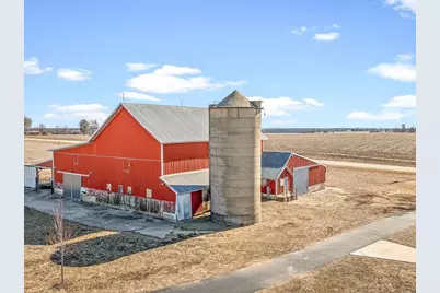 14483 Montague Road, Winnebago, IL 61088 - Photo 3