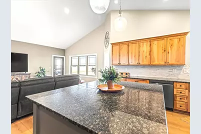 14483 Montague Road, Winnebago, IL 61088 - Photo 15