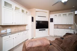 1442 Brady Ln, Rockford, IL 61107 - Photo 27