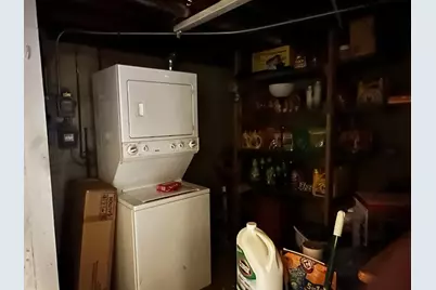 1718 S Cedar Avenue, Freeport, IL 61032 - Photo 11