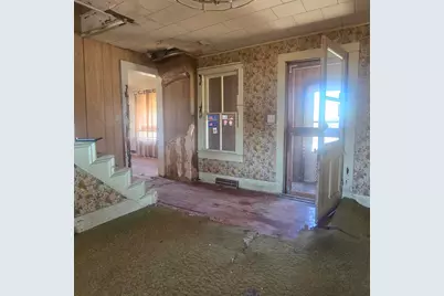 201 W 2nd Street, Leaf River, IL 61047 - Photo 11