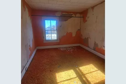 201 W 2nd Street, Leaf River, IL 61047 - Photo 21