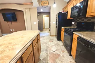 8098 Hartlein St, Shirland, IL 61079 - Photo 11