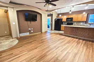 8098 Hartlein St, Shirland, IL 61079 - Photo 5