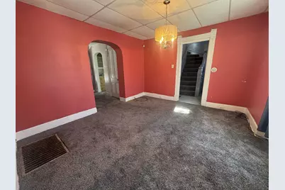 201 N Hinkley Avenue, Rockford, IL 61101 - Photo 9