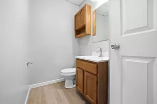 720 S McKinley Ave, Freeport, IL 61032 - Photo 21