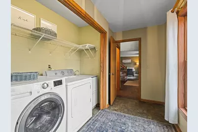 8712 Oakwood Glen Drive, Rockford, IL 61108 - Photo 25