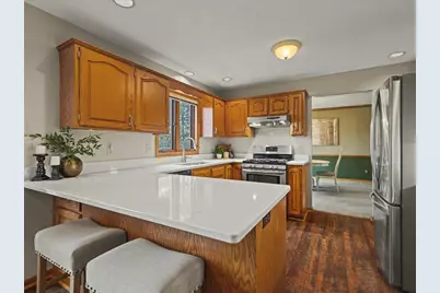 8712 Oakwood Glen Drive, Rockford, IL 61108 - Photo 15