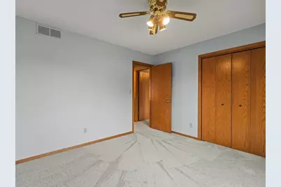 8712 Oakwood Glen Drive, Rockford, IL 61108 - Photo 39