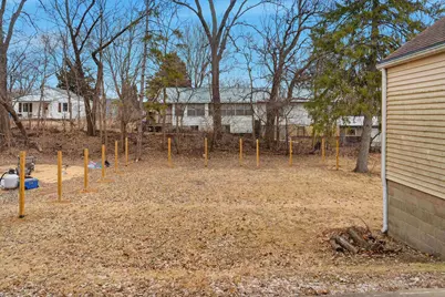 838 N Dement, Dixon, IL 61021 - Photo 21