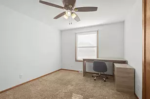 325 Apache Ct, Galena, IL 61036 - Photo 15