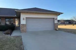 223 A Oakwood Ave, Oglesby, IL 61348 - Photo 19