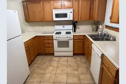 223 A Oakwood Avenue, Oglesby, IL 61348 - Photo 11
