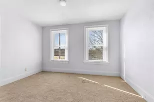 2126 9th St, Rockford, IL 61104 - Photo 11