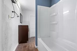 2126 9th St, Rockford, IL 61104 - Photo 13