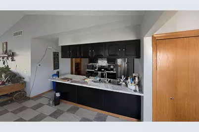 15541 Finley Way, South Beloit, IL 61080 - Photo 11