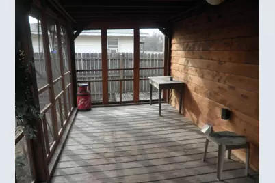 105 E Oakwood Drive, Byron, IL 61010 - Photo 37