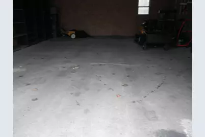 105 E Oakwood Drive, Byron, IL 61010 - Photo 15