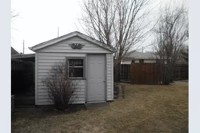 105 E Oakwood Drive, Byron, IL 61010 - Photo 43