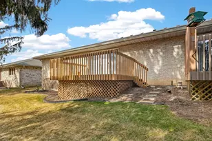 6547 Stonehill Way, Rockford, IL 61108 - Photo 39