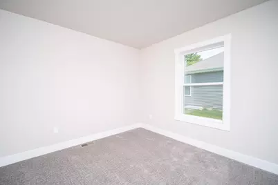 9866 Hawks Pointe Trail, Roscoe, IL 61073 - Photo 17