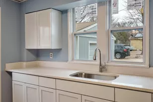 2946 Cannon St, Rockford, IL 61109 - Photo 15