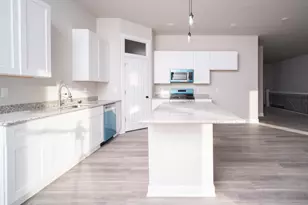 847 Sagamore St, Roscoe, IL 61073 - Photo 9