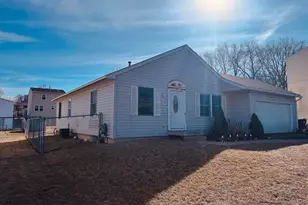 2964 16th St, Rockford, IL 61109 - Photo 13