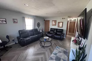 2964 16th St, Rockford, IL 61109 - Photo 3