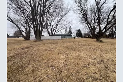 2585 S Van Brocklyn Road, Freeport, IL 61032 - Photo 5