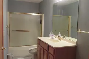 3204 Farmdale Ln, Freeport, IL 61032 - Photo 21