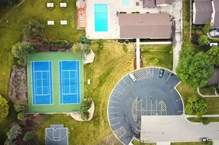 1827 Kerrybrook Ct, Sycamore, IL 60178 - Photo 19