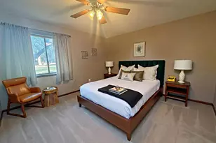 1827 Kerrybrook Ct, Sycamore, IL 60178 - Photo 11