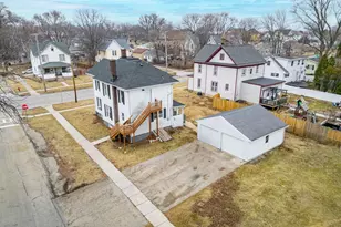 922 Lincoln Ave, Rochelle, IL 61068 - Photo 35