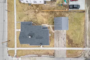 922 Lincoln Ave, Rochelle, IL 61068 - Photo 5