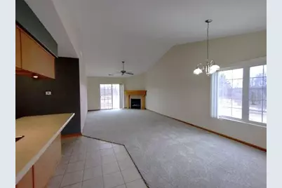 617 Queens Court, Rockton, IL 61072 - Photo 11