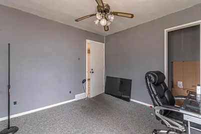 721 Vista Terrace, Rockford, IL 61102 - Photo 7