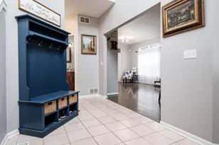 16736 Karen Springs Dr, Lockport, IL 60441 - Photo 13