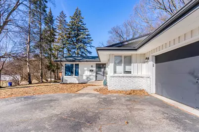 918 Mayfair Place, Rockford, IL 61107 - Photo 3