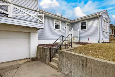 719 Parkside Drive, Rockford, IL 61108 - Photo 3