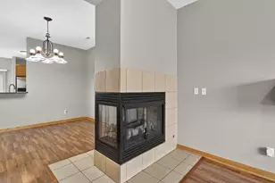 2043 Derby Ln, Belvidere, IL 61008 - Photo 9