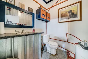 8701 N Main St, Leaf River, IL 61047 - Photo 23