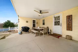 8701 N Main St, Leaf River, IL 61047 - Photo 25