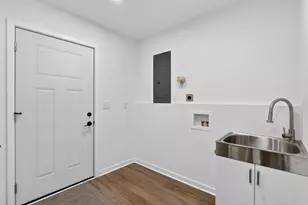 305 W South St, Durand, IL 61024 - Photo 27