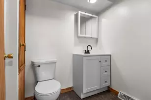 535 South Ave, Rockford, IL 61109 - Photo 11