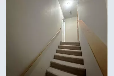 410 Pine White Road, Roscoe, IL 61073 - Photo 5