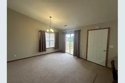 410 Pine White Road, Roscoe, IL 61073 - Photo 13